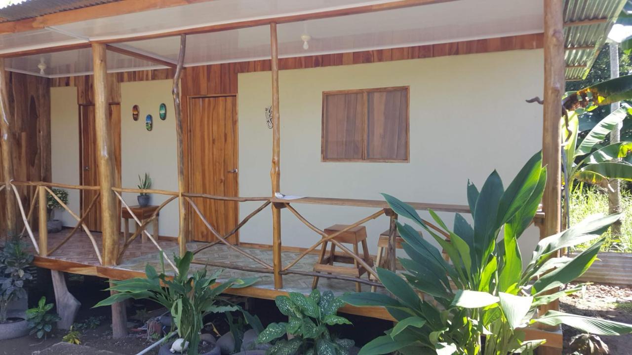 El Gecko Hotel & Tours Paquera Exterior photo